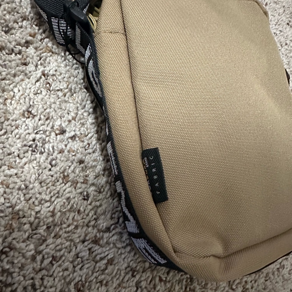 Supreme sidebag - Picture 3 of 4